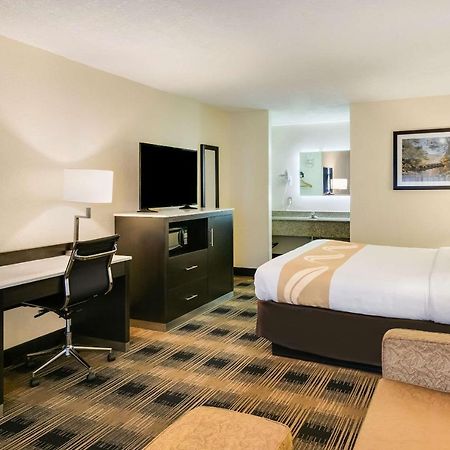 קלייטון Quality Inn & Suites Mt Chalet מראה חיצוני תמונה
