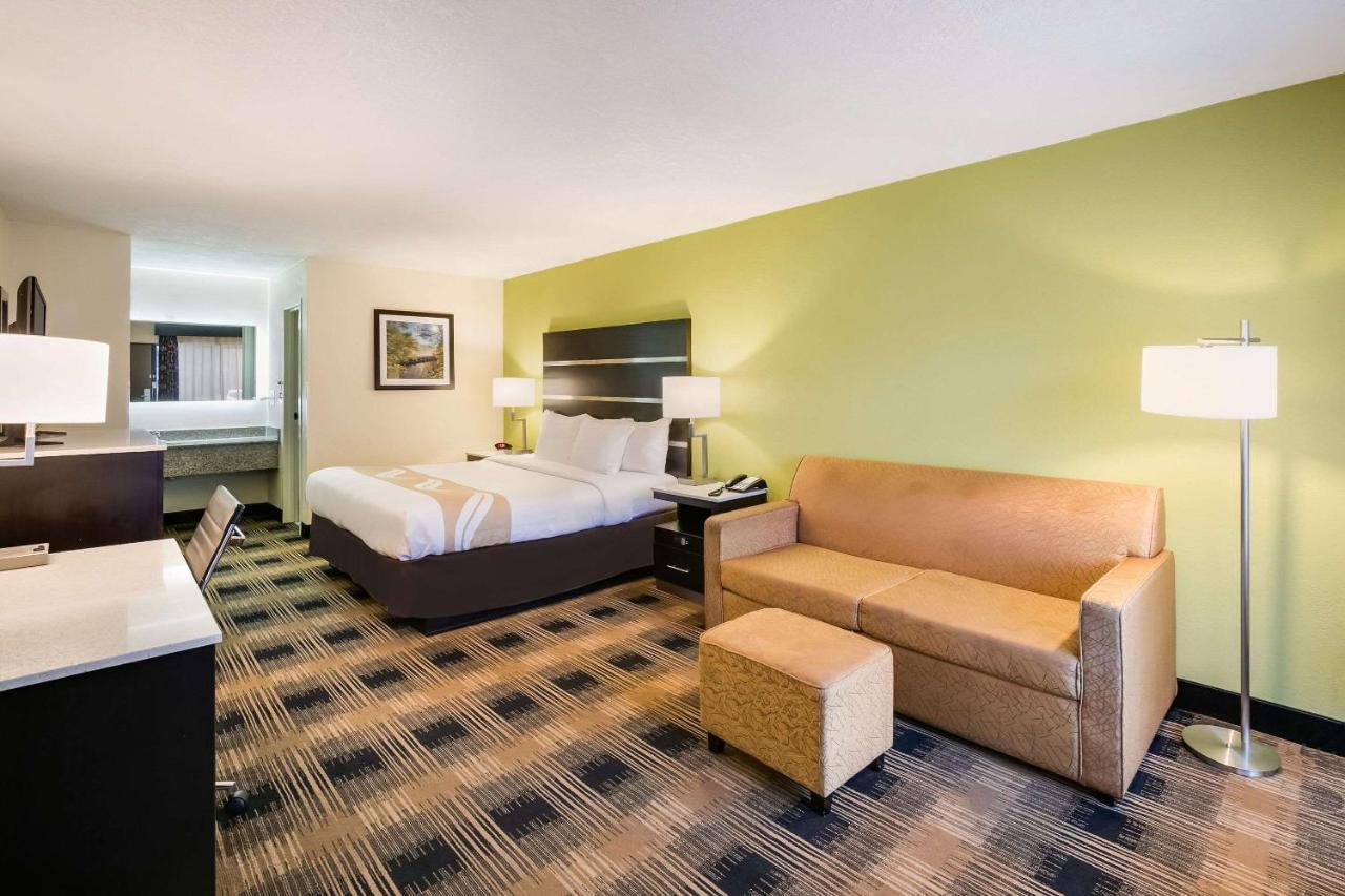 קלייטון Quality Inn & Suites Mt Chalet מראה חיצוני תמונה