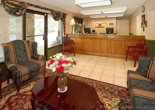 קלייטון Quality Inn & Suites Mt Chalet מראה חיצוני תמונה